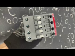 Γρήγορη προσφορά για επαφείς ABB AX40-30-10-81