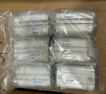 Κύλινδρο Festo Compact ADVU-32-30-P-A