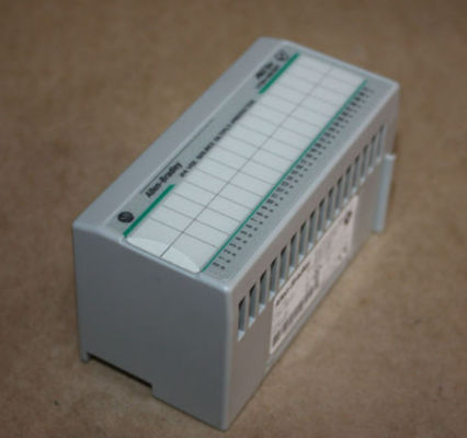 1794-OB32P Allen Bradley Flex Ηλεκτρονικά προστατευμένη διακριτή μονάδα εξόδου