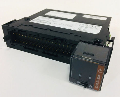 1756-IF16 ALLEN BRADLEY ControlLogix 16 σημεία A/I Μονάδα αποθήκευσης Θερμοκρασία -40 °C-85 °C--