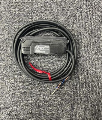 Ψηφιακός αισθητήρας οπτικών ινών KEYENCE FS-N11P με έξοδο PNP Τύπος καλωδίου κύριας μονάδας