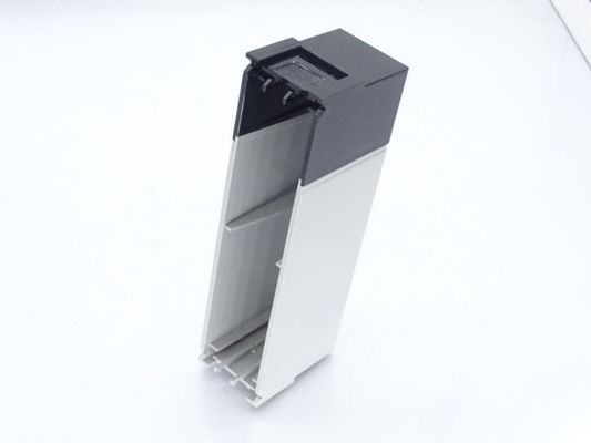 ALLEN BRADLEY 1756-N2 2 τμηματική μονάδα πλήρωσης με 768-32V κωδικοποίηση έντασης εισόδου και εύρος συχνότητας εισόδου 47-63 Hz