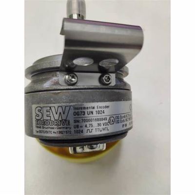 Κωδικοποιητής πρόσθετης ρύθμισης Baumer 0G73UN1024 2 Αναλογικές εξόδους για χημικές και ηλεκτροπαραγωγικές εγκαταστάσεις