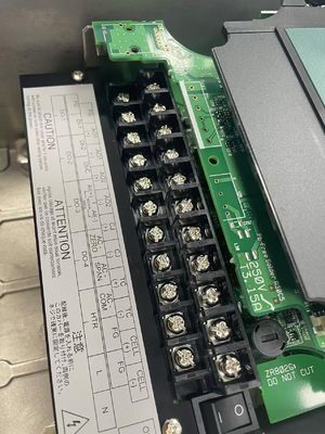 Αναλυτής οξυγόνου / υγρασίας από ζιρκώνιο Yokogawa ZR802G μήκος 1,0 m εξοπλισμένο με υλικό καουτσούκ