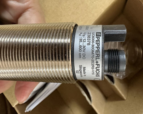 Αισθητήρας υπερήχων P&F UC6000-30GM70-2E2R2-V15