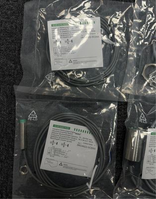 Siemens 3RG4014-0CD00 Διακόπτης επαγωγής με προστασία από εισροή IP66/67 και μέγιστο εύρος μέτρησης 1300 mbar 522 inH2O