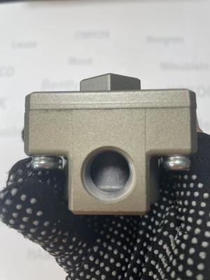 SMC AQ3000-03 Σύντομη βαλβίδα εξάτμισης Βελτιωμένη απόδοση με στοιχεία οθόνης LED