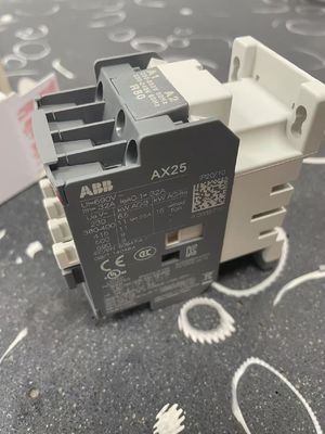 ABB AX25-30-10-80 AC Επαφέας Μονοπολικός Τύπου Σήματος Μονής Άκρης και Κλάση Προστασίας IP67 για Μακροχρόνια Απόδοση