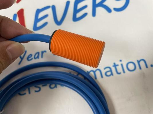 Επαγωγικός αισθητήρας NAMUR IFM NG5003 Επίπεδης τοποθέτησης M18x1