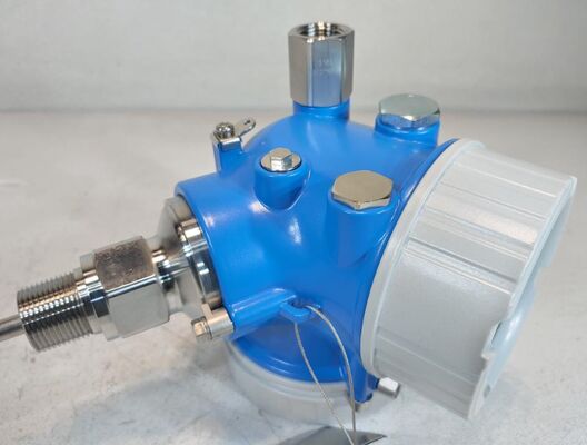 Μεταλλάκτης στάθμης καθοδηγούμενου ραντάρ Endress Hauser FMP51-PRRQ5/0