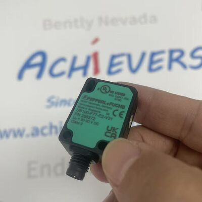 Αισθητήρας άμεσης ανίχνευσης υπερήχων  UB100-F77-E2-V31