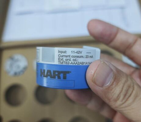 Μεταλλάκτης θερμοκρασίας E+H TMT82-1020321 Βιομηχανικό όργανο διεργασίας